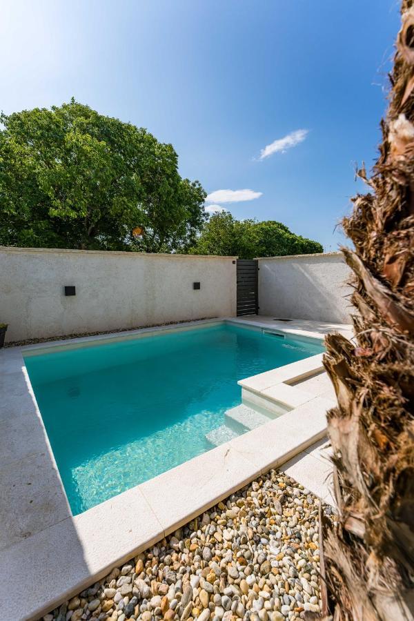 Willa Stone House With Pool Poeta Pridraga Zewnętrze zdjęcie